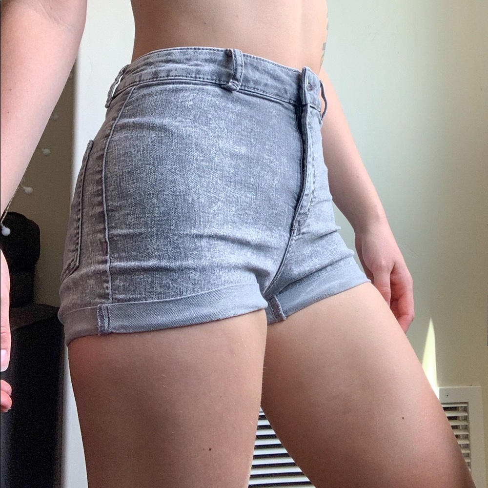Stretch fabric High Waisted Shorts